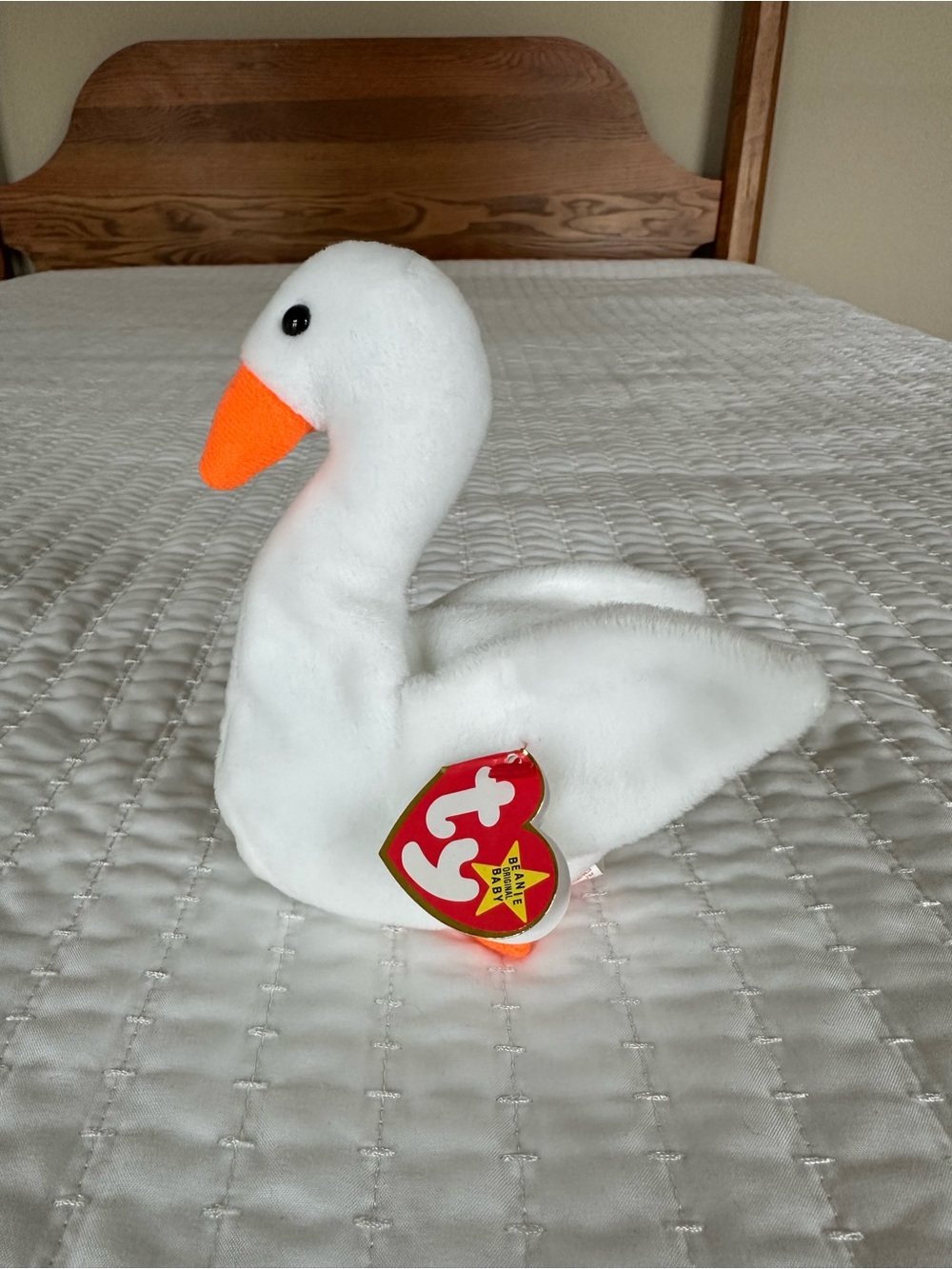 Gracie the Swan Beanie Baby 4126